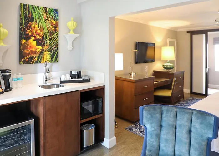 Almond Tree Inn - Adults Only